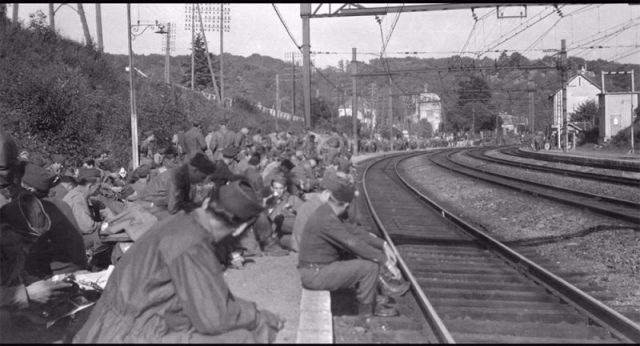 Descoberto 31 rolos com fotos inéditas da II Guerra