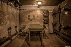O bunker alemão em uma estação de trem de Paris