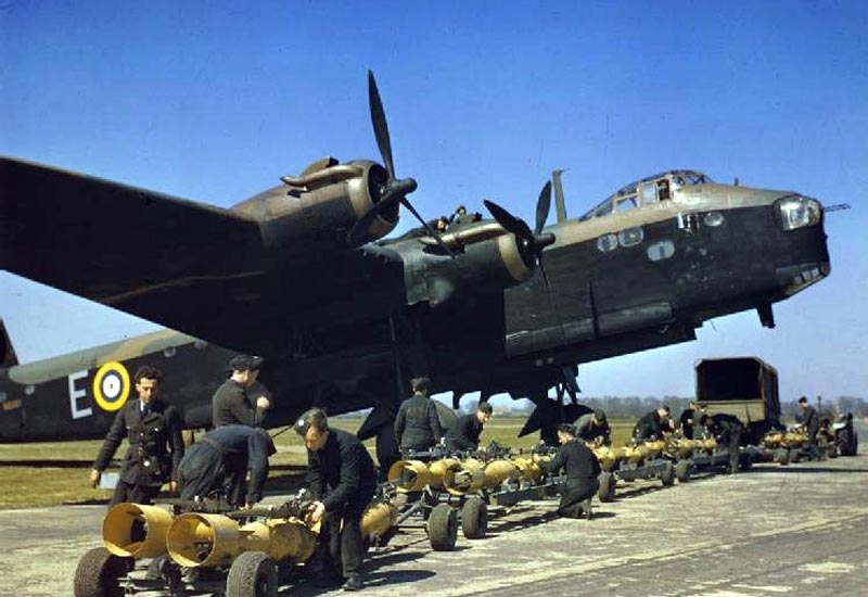 Short Stirling Britânico